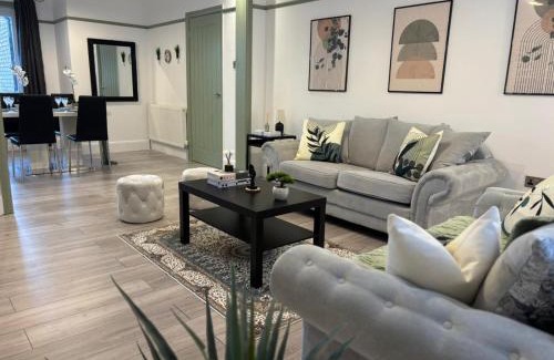 Wallasey House | The Bohe Home