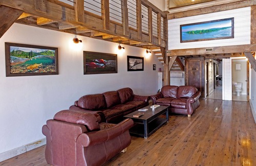 Twin Bridges House | The Bokonon is a unique space in Twin Bridges. Art gallery style.