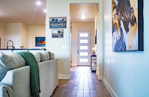Norman House | The Boomer Nest in Norman. nSpacious 4-bedrooom home. Safe & Quiet surroundings