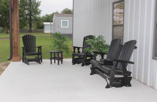 Negreet House | The BooneDocks Lodge in Toledo Bend. Come Experience spacious living.