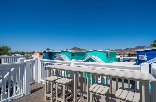 Parker Dam House | The Boozy Bungalow at Roadrunner Resort