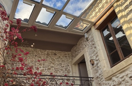 Dions House | The Bougainvillea house, in the heart of the Gardon gorges