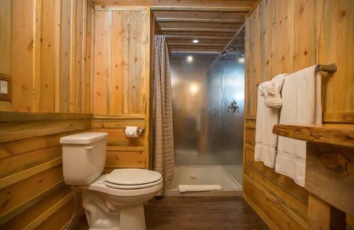 Zion National Park East Entrance Cabin | The Boundary Cabin 5