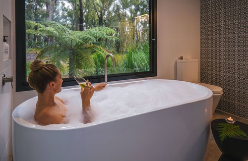 Broulee Hotel | The Bower at Broulee