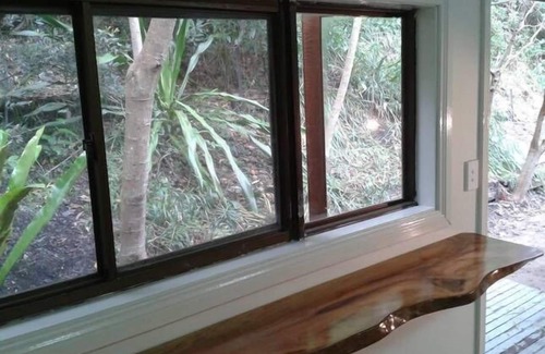 Coledale Apartment | The Bower Bird Shack, Bush & Beach!