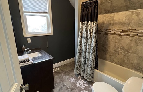 Brandon House | The Brandon Princess Suite