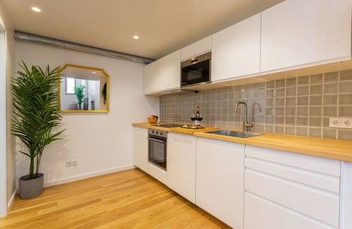 Merces Apartment | The Brass Artist Loft 1 bedroom apartment