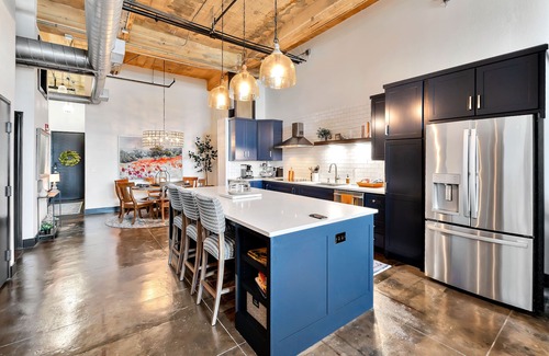 Brazos Condo | The Brazos Bear- Downtown Waco Condo- Walk to Silos!