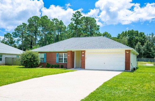Navarre Apartment | The Breeze Emerald coast home in Navarre