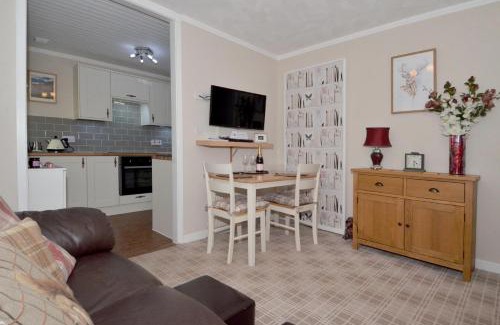Invermoriston Apartment | The Bridge Suite