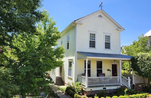 Sutter Creek House | The Brinn House on Main St. | Wine, Food & More!
