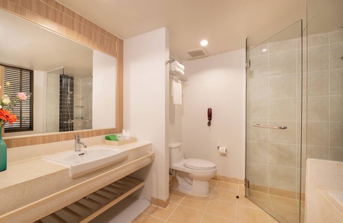 Khao Lak Resort | The Briza Beach Resort Khaolak