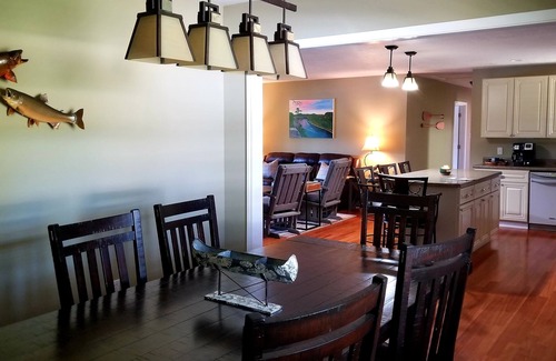 Calico Rock House | The Brown - Cabin 1 - Amazing White River frontage views!