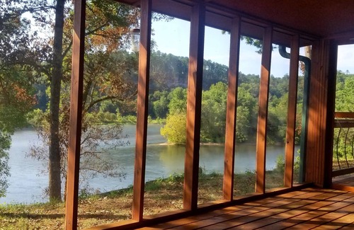 Calico Rock House | The Brown - Cabin 1 - Amazing White River frontage views!