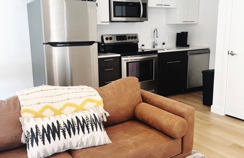 West Colfax Apartment | The Bull House at Sloan's Lake