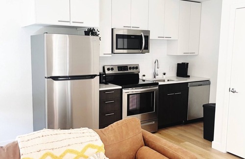 West Colfax Apartment | The Bull House at Sloan's Lake