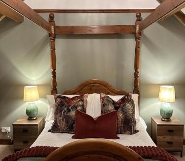 Newick Hotel | The Bull on the Green