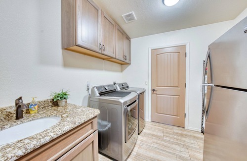 Lake Havasu City House | The Bullpen: Spacious Retreat, Sleeps 21! Pool-Spa-Casita-Ample Parking