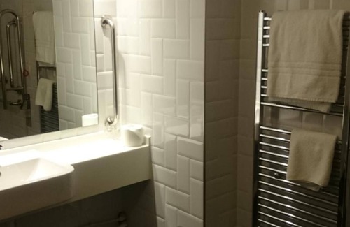Trafford Hotel | The Bulls Head Hotel