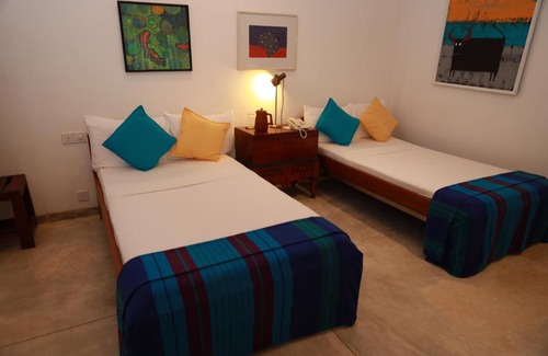 Malimbada House | The Bungalow, Makuludola Estate