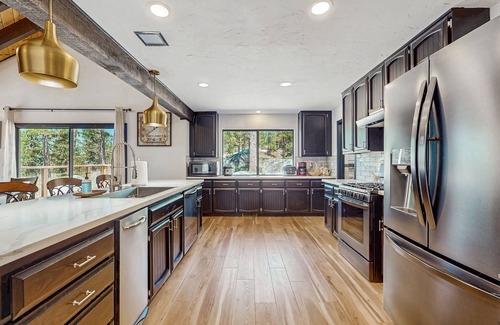 Montgomery Estates House | The Bunk and Birch Retreat | 3 Bed South Lake Tahoe, CA House |