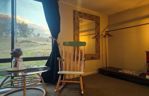 Frog Rock Apartment | The Burrow: Creative Retreat & Showroom Stay in Frog Rock