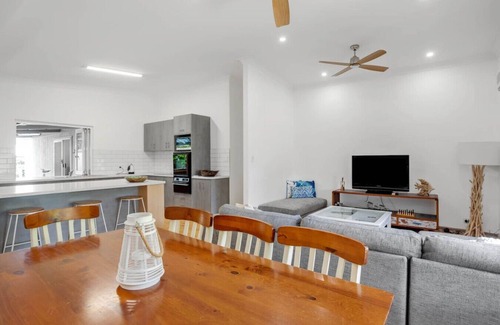 Middleton House | The Burrow Pet Friendly Home