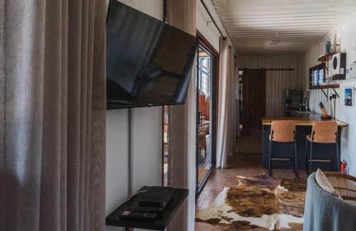 Kakumbi House | The Bush Box