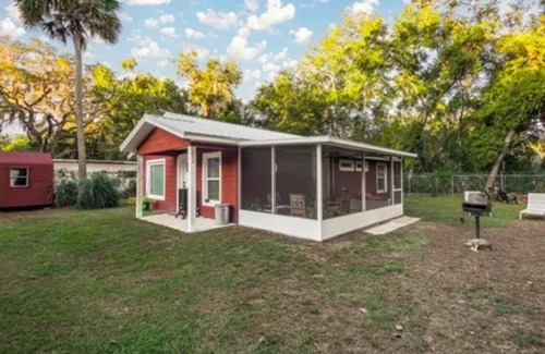 Salt Springs House | The Cabin! An Unplugged experience in the heart of the Ocala National Forest