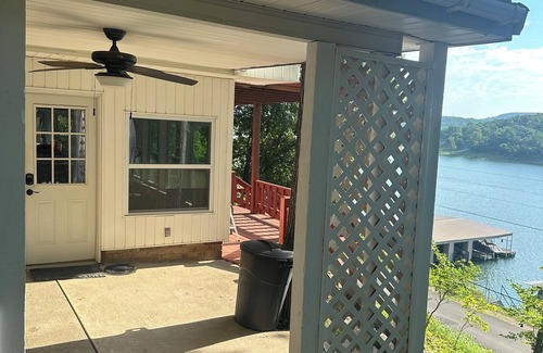 Vian Cabin | The Cabin at Cato Creek Tenkiller Lake
