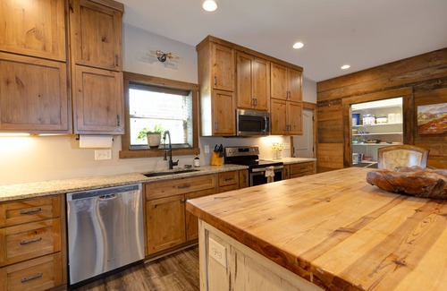 Auburn - Opelika Cabin | The Cabin at Legacy Lake!