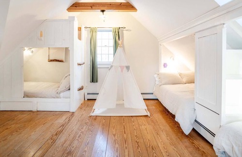 New Paltz Cabin | The Cabin at Mohonk ☆ Breathtaking Views