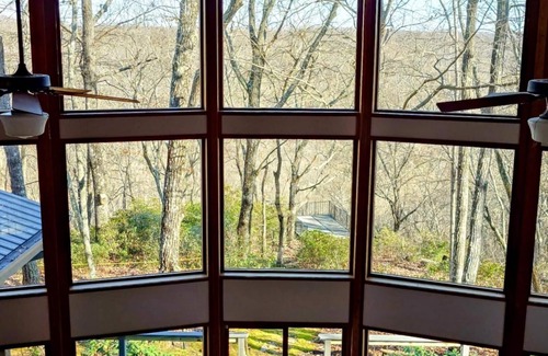 Altamont House | The Cabin by the Bluff