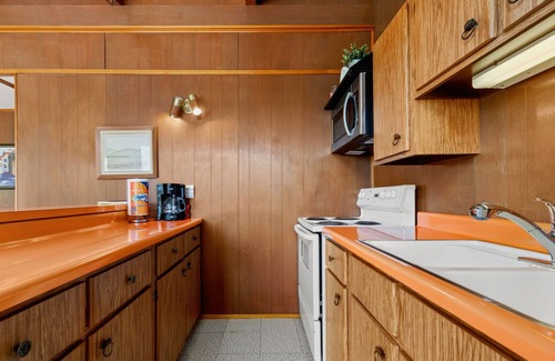 Canyon Lake House | The Cabin on Canyon Lake!