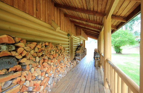 Myrtle Point Cabin | The Cabin on Legacy Lake, 2 Bedrooms & Large Loft