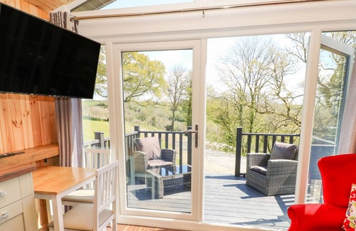 Llanybri Cottage | THE CABIN, romantic, character holiday cottage in St Clears