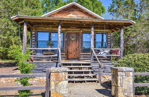 Georgetown Cabin | The Cabins at Angel Springs - Wildflower
