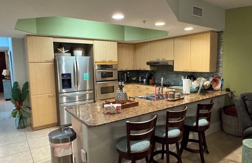 Orange Beach East Condo | The calendar is ready for 2026. Come see us! Gorgeous Sunsets! 🏖️🏖️.