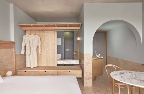 Fortitude Valley Hotel | The Calile Hotel