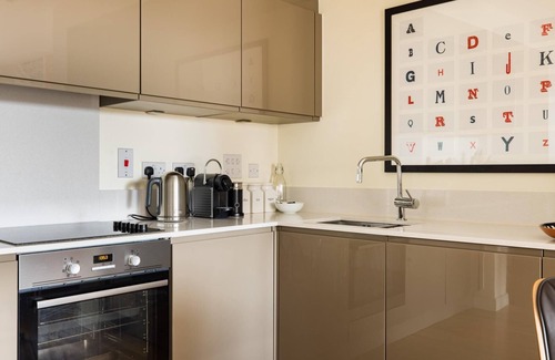 Battersea Apartment | The Call of London 2 Bedroom Flat in Battersea