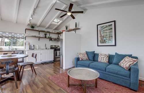 Old Towne House | The Cambridge house is located in highly desired Old Town Orange