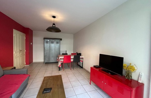 Lyon City Centre Apartment | The Camille avec Jardin at Jean-Macé