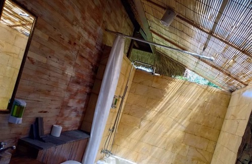Selat Bed & Breakfast | The Campuan Villa