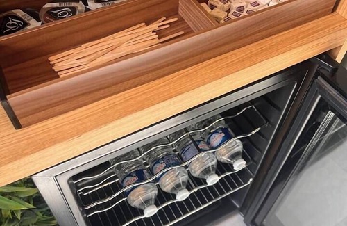 Champforgeuil House | The canal house