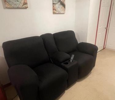 Canarsie Apartment | The Canarsie Retreat