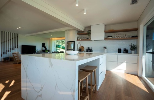 Willow Vale Villa | The Canopy - Crooked River Estate