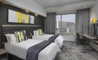 Menlyn Hotel | The Capital Menlyn Maine
