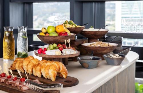Menlyn Hotel | The Capital Trilogy Menlyn Maine