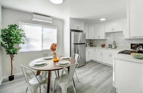 Rosemead Apartment | The Captivating Corner