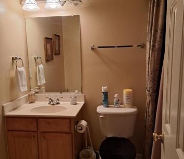 Northeast Raleigh House | The Cardinal Room